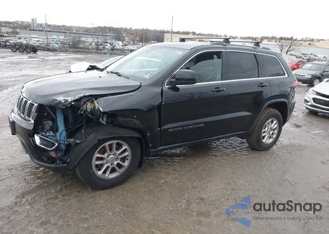 2018 Jeep Grand Cherokee Laredo E 4X4 z USA, uszkodzony, nr VIN 1C4RJFAG2JC185087
